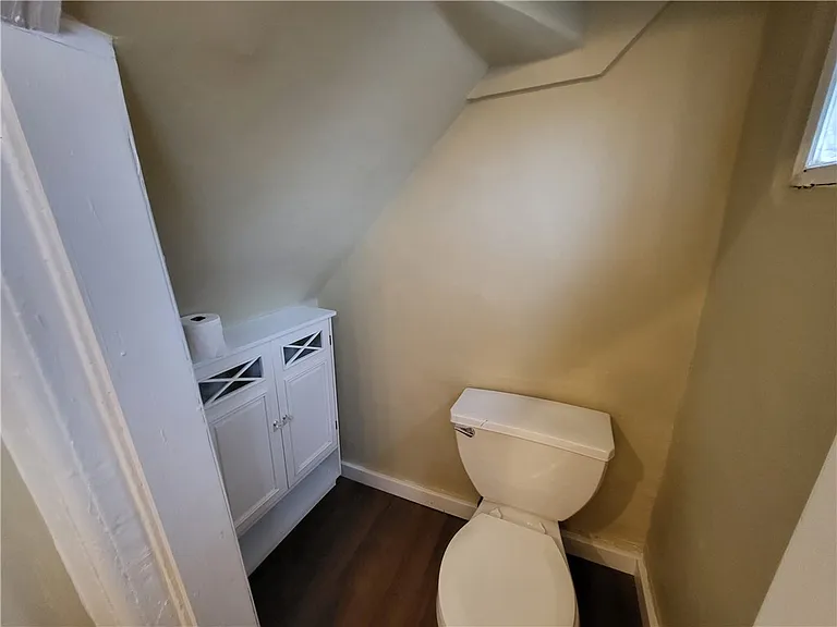 168 Gibbs St #2 — Photo 11