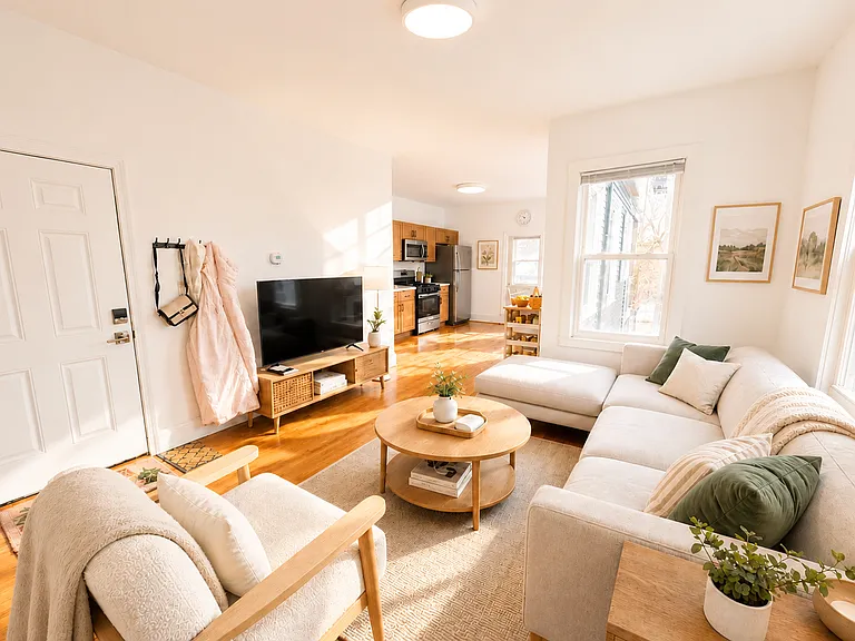 14 Creighton St #2 — Photo 1
