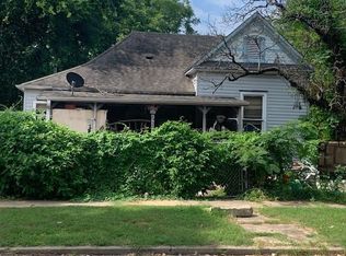 528 E Sears St, Denison, TX 75021