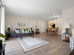 39 Ernest Ave APT 202, Exeter, NH 03833