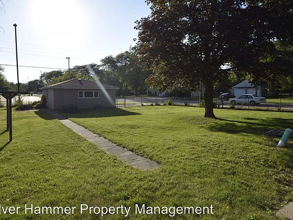 4th image of 7700 Marshall St