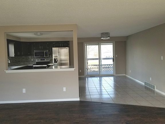 2nd image of 2703 Stenzel Ave