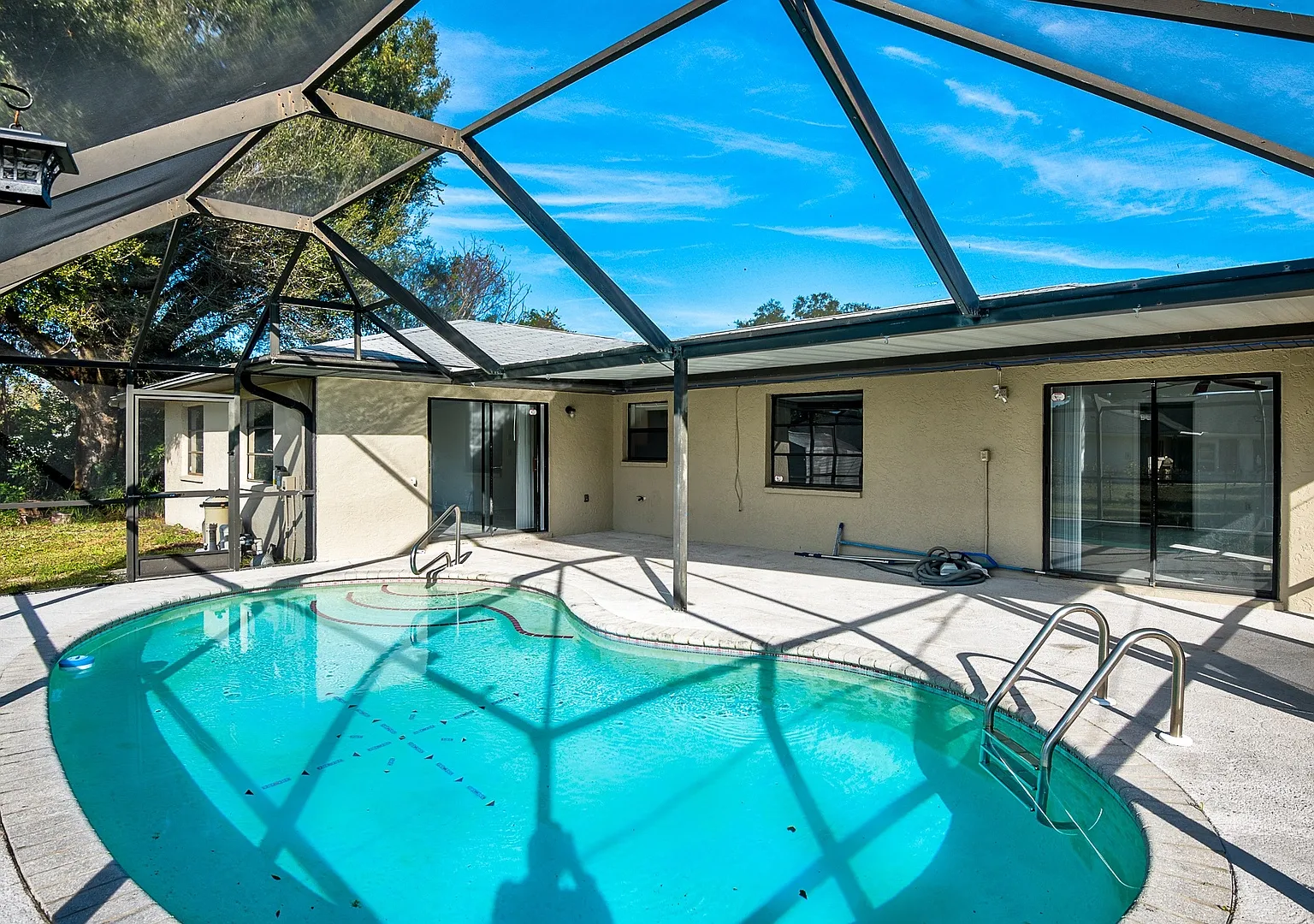 Pet Friendly Pool Home In Port Charlotte — Photo 2