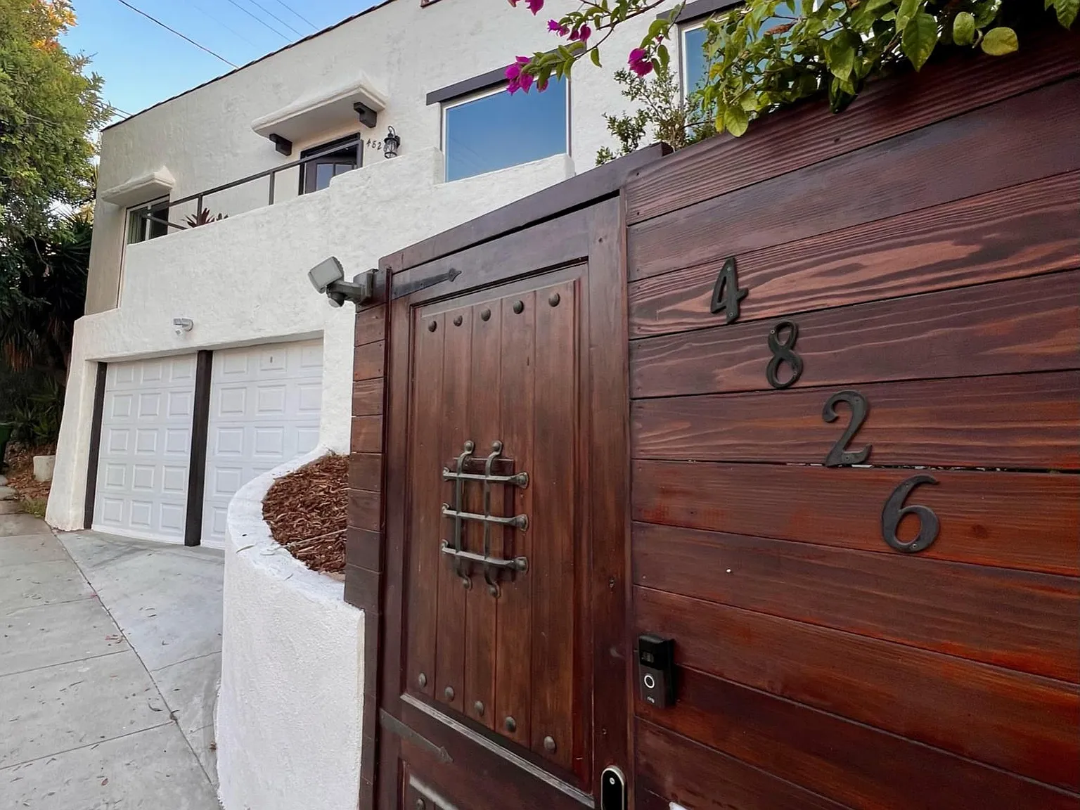 4826 Edgewood Pl — Photo 2