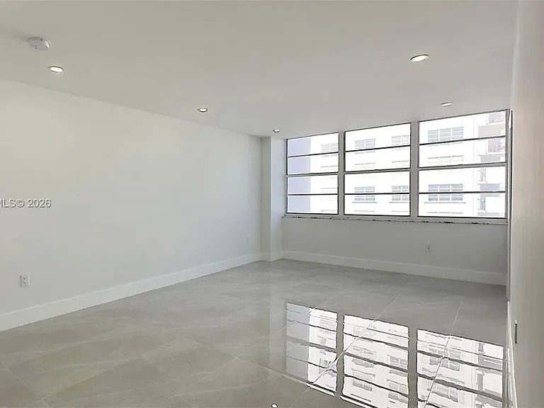 18051 Biscayne Blvd #1601 — Photo 16