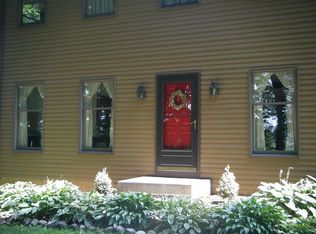 8515 S Scottdale Rd, Berrien Springs, MI 49103