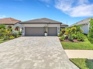 4076 Pegasus WAY, NAPLES, FL 34120