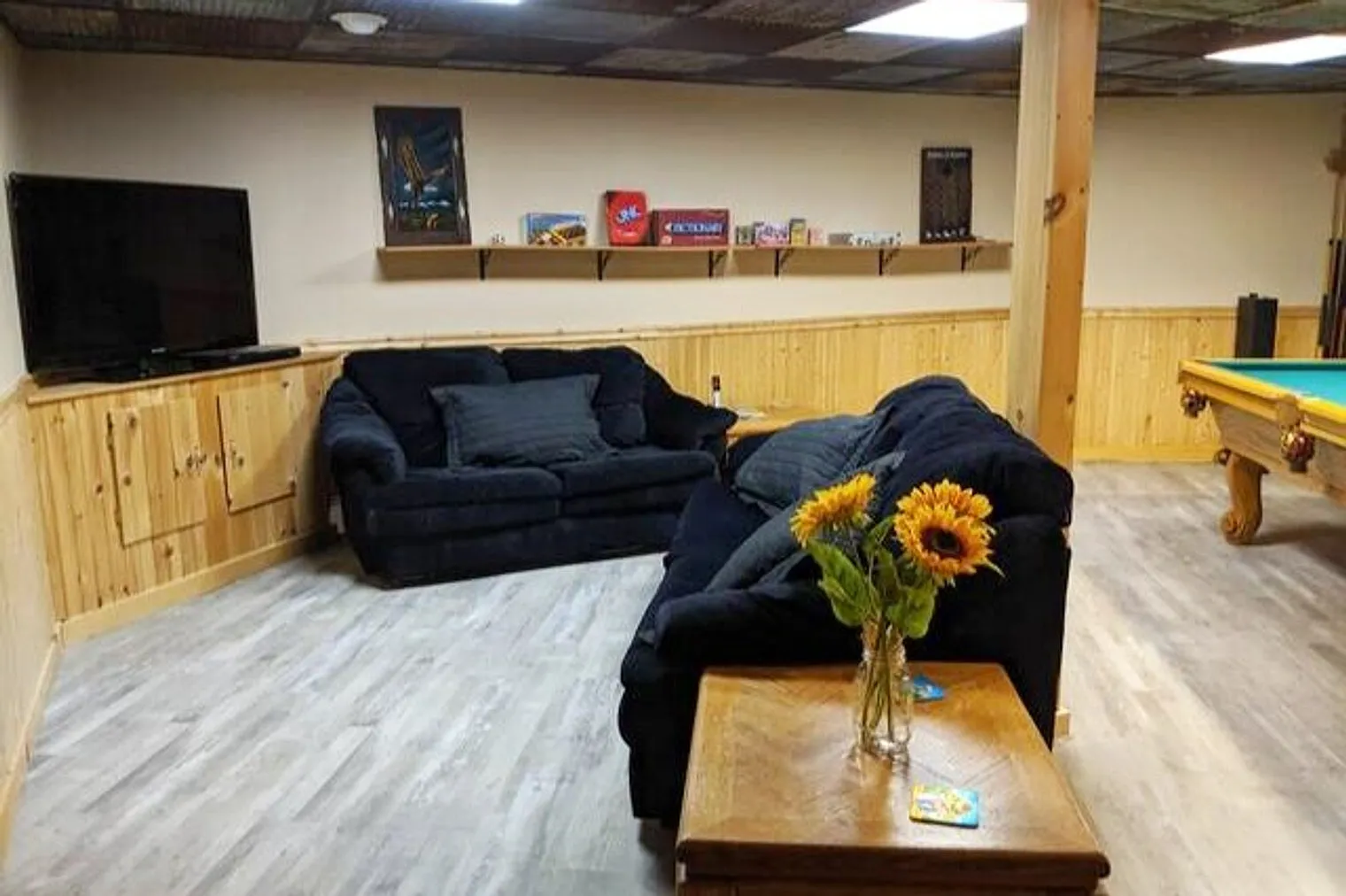 7 bed, 5.5 bath, $17,188 — Photo 4