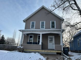 1549 S 11th St, Sheboygan, WI 53081