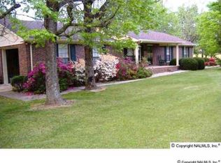 161 Luna Ln, Hazel Green, AL 35750