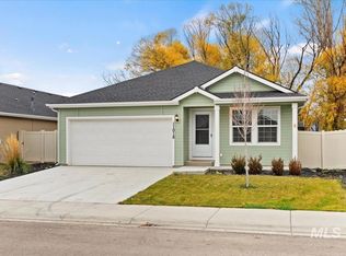 11018 W Hidden Point, Star, ID 83669