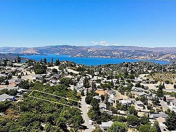 5313 Monterey Pl, Kelseyville, CA 95451