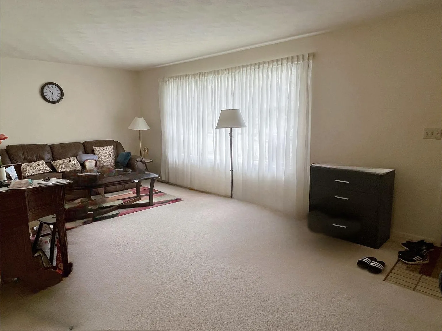 4 bed, 1920 sqft, $1,990 — Photo 4