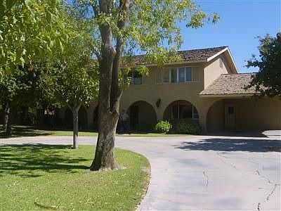 2nd image of 399 S Santa Rosa Ave