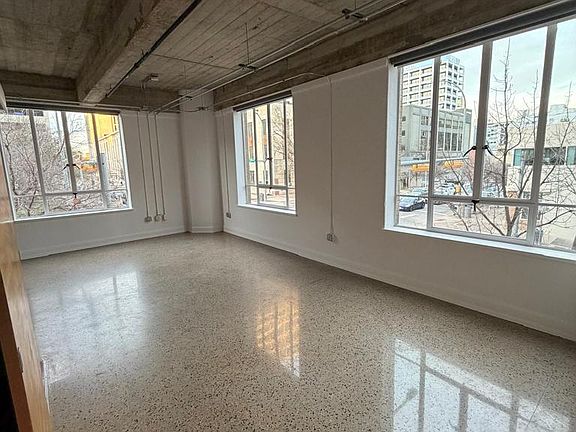 2nd image of 710 Colorado St APT 2D