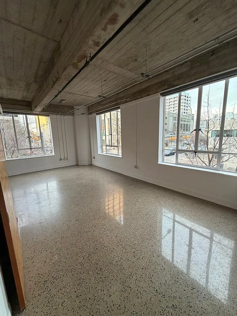 Building Photo - 710 Colorado St #2D