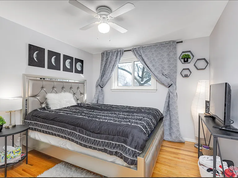 754 S Bywood Ave — Photo 10