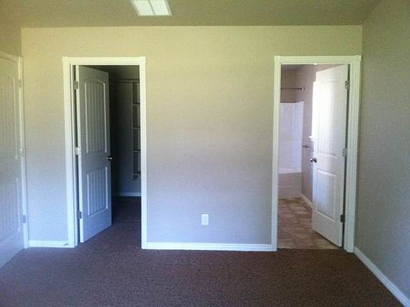 5th image of 1053 Arrow Wood Ct