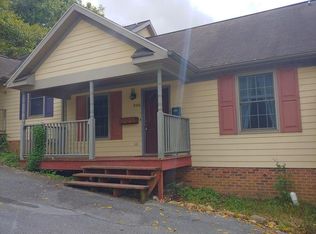 205 Correll Ln, Jonesborough, TN 37659