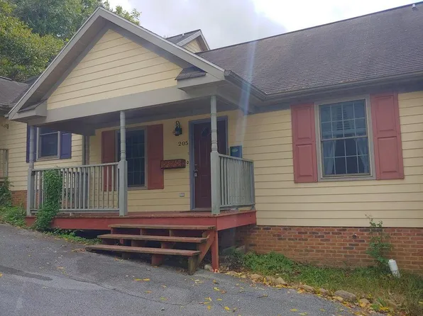 205 Correll Ln, Jonesborough, TN 37659
