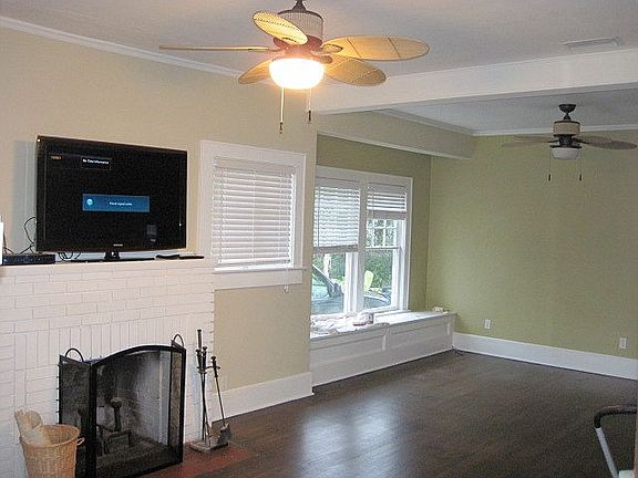 5th image of 127 Arlington Way