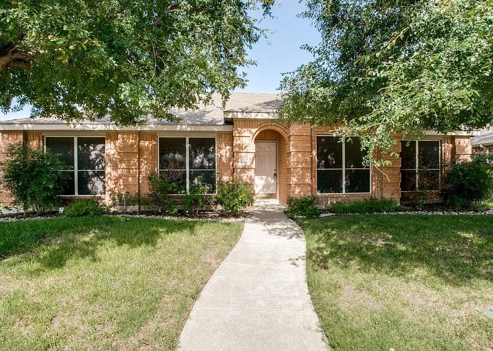 1st image of 3909 Pinetree Dr
