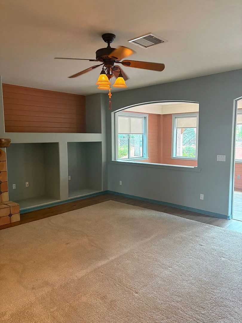 Unfurnished, 1-year long-term rental — Photo 4