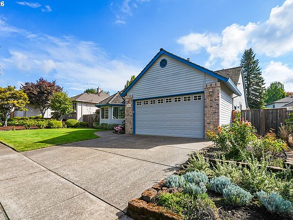 3rd image of 10580 SW 135th Ave