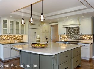 38 Los Altos Rd, Orinda, CA 94563