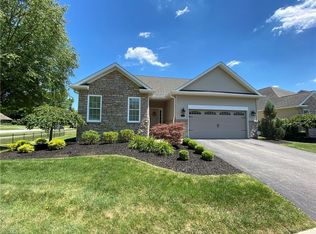 11 Barnstone Ln, Canfield, OH 44406