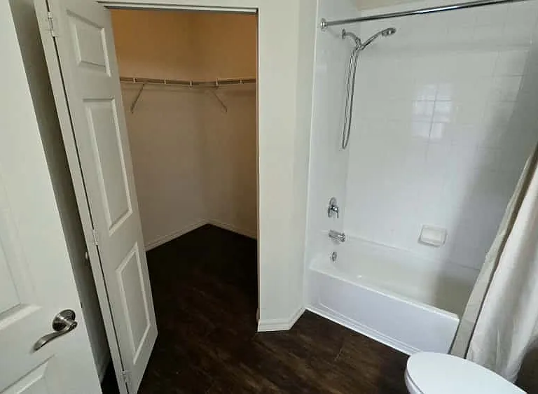 8962 Silver Pl — Photo 16