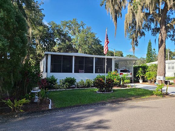 4th image of 10719 Dakota Oaks Dr
