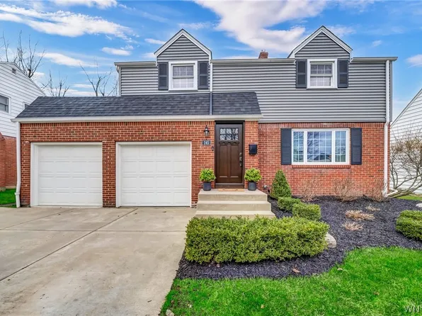 245 Ridgewood Dr, Amherst, NY 14226