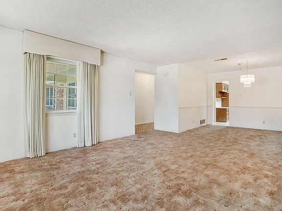 Living_Room-Dining_Room