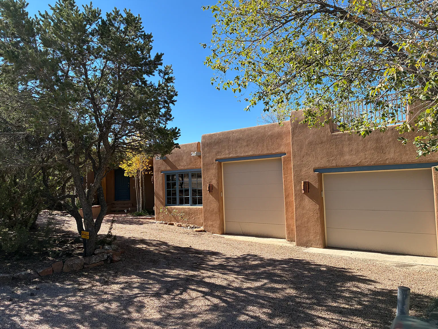 3 bed, 4000 sqft, $8,500 — Photo 4