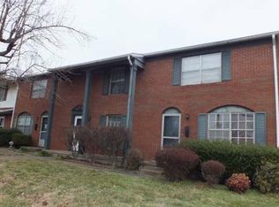 407 E Broadway St, Madisonville, KY 42431