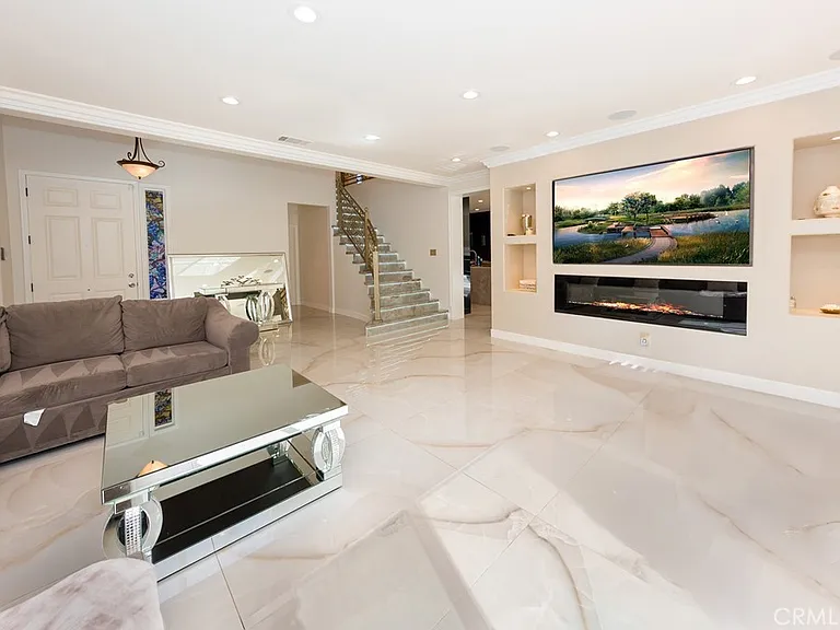 28408 N Hidden Hills Dr — Photo 6