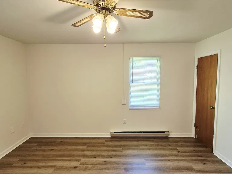 1412 Blair St — Photo 33