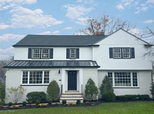 22099 S Woodland Rd, Shaker Heights, OH 44122