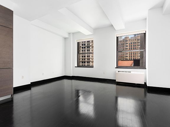 4th image of 20 Pine St APT 2110