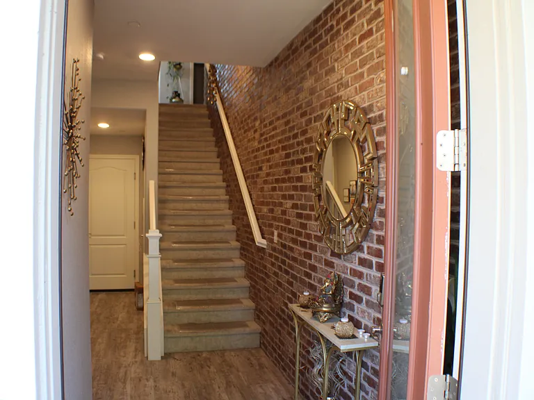 427 Snap Dragon St — Photo 4