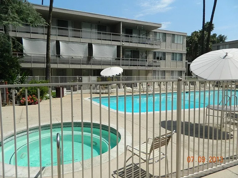 6979 Palm Ct #216-E — Photo 10