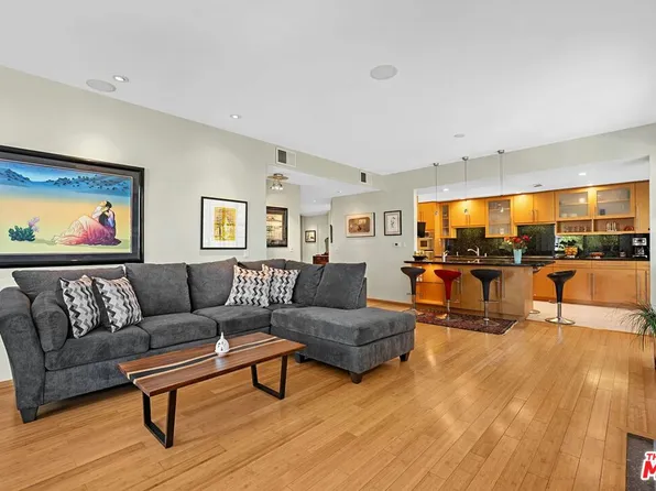 5100 Via Dolce APT 208, Marina Del Rey, CA 90292