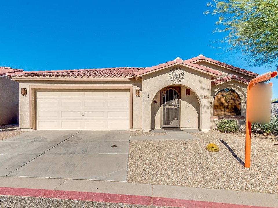 1st image of 2062 E Yuma Ave