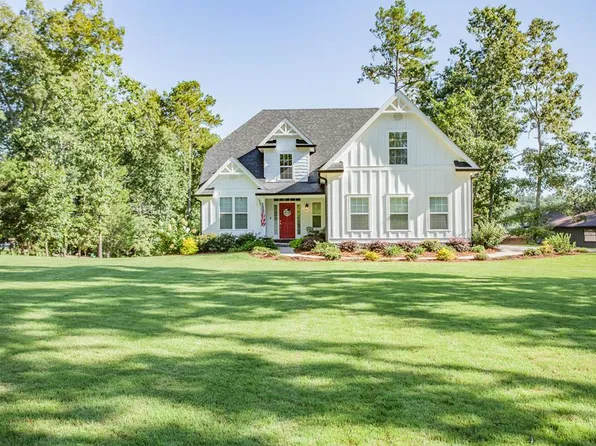 7084 Parkarms Ct, Villa Rica, GA 30180