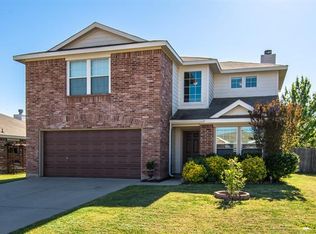 213 Hilltop Dr, Justin, TX 76247