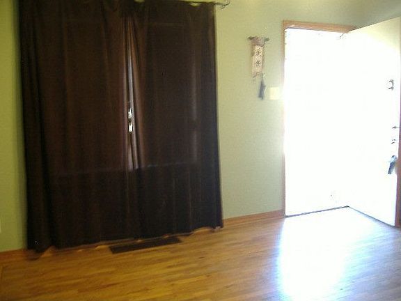 4th image of 706 Henry Ave