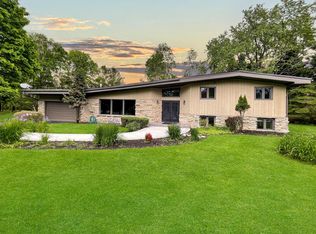 4118 Lakeshore Rd, Sheboygan, WI 53083