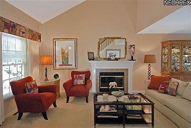 5th image of 42 Pond Dr #42