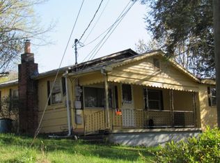 315 Twin Oaks Ln, Bristol, TN 37620